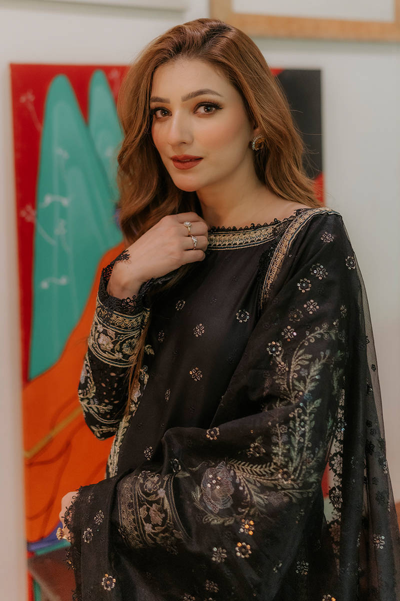 Picture of Armala Hasan in Surmai