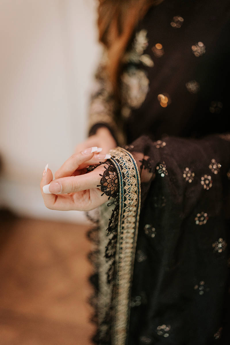 Picture of Armala Hasan in Surmai