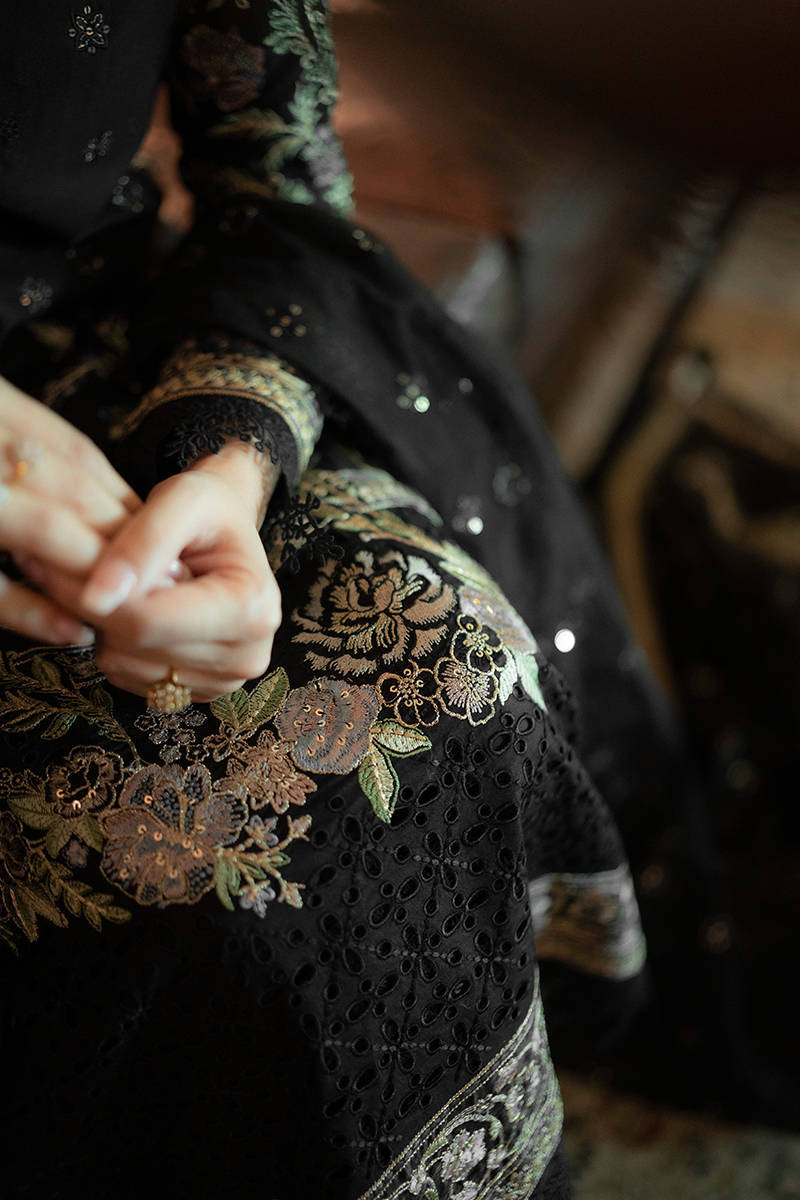 Picture of Armala Hasan in Surmai