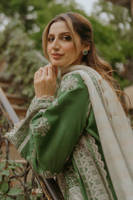 Picture of Zahra Malik in Zariya