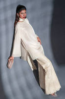 Picture of Saffron Pearl