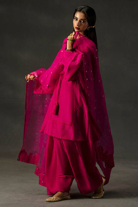 Picture of Hoor Bano